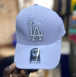 Louis White Cap