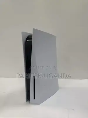 Sony Playstation 5 Standard Console