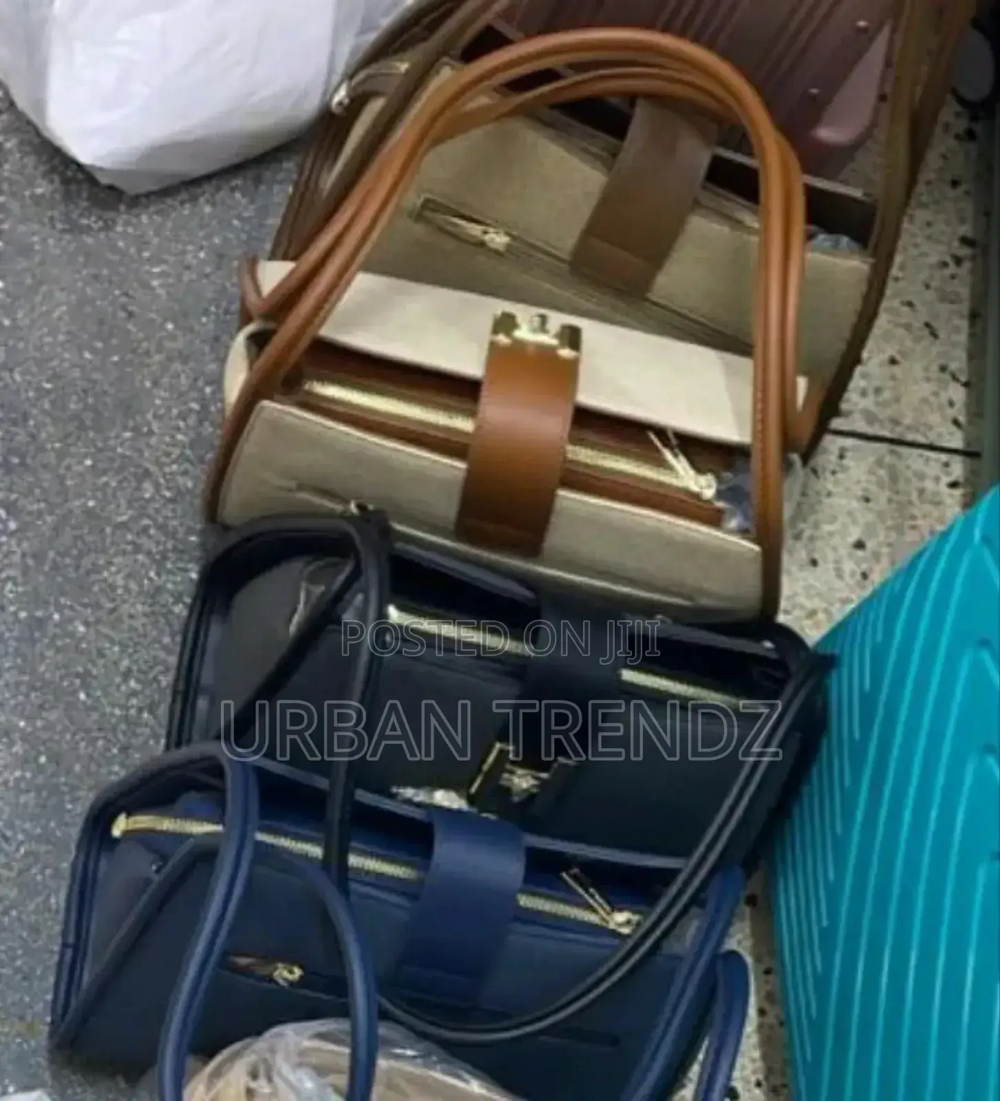 Chrisbella Shoulder Bag