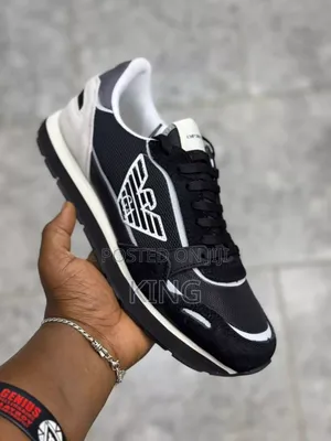 Man Emporio Armani Sneakers