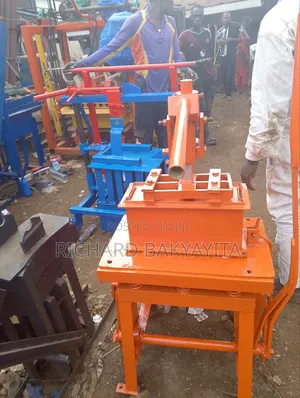 Single Electric Brickmaking Machine