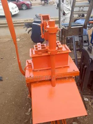 Single Electric Brickmaking Machine