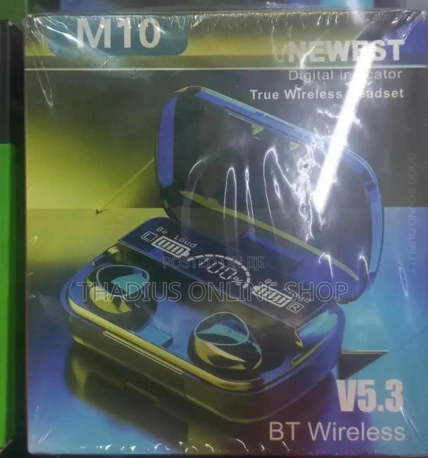 M10 Digital Screen Earpods