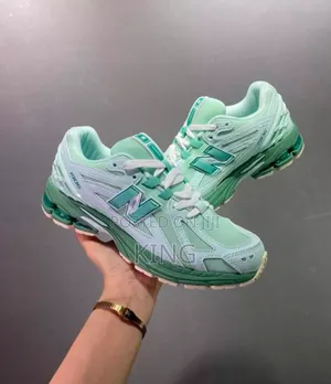 New Balance 1906R Jade Green