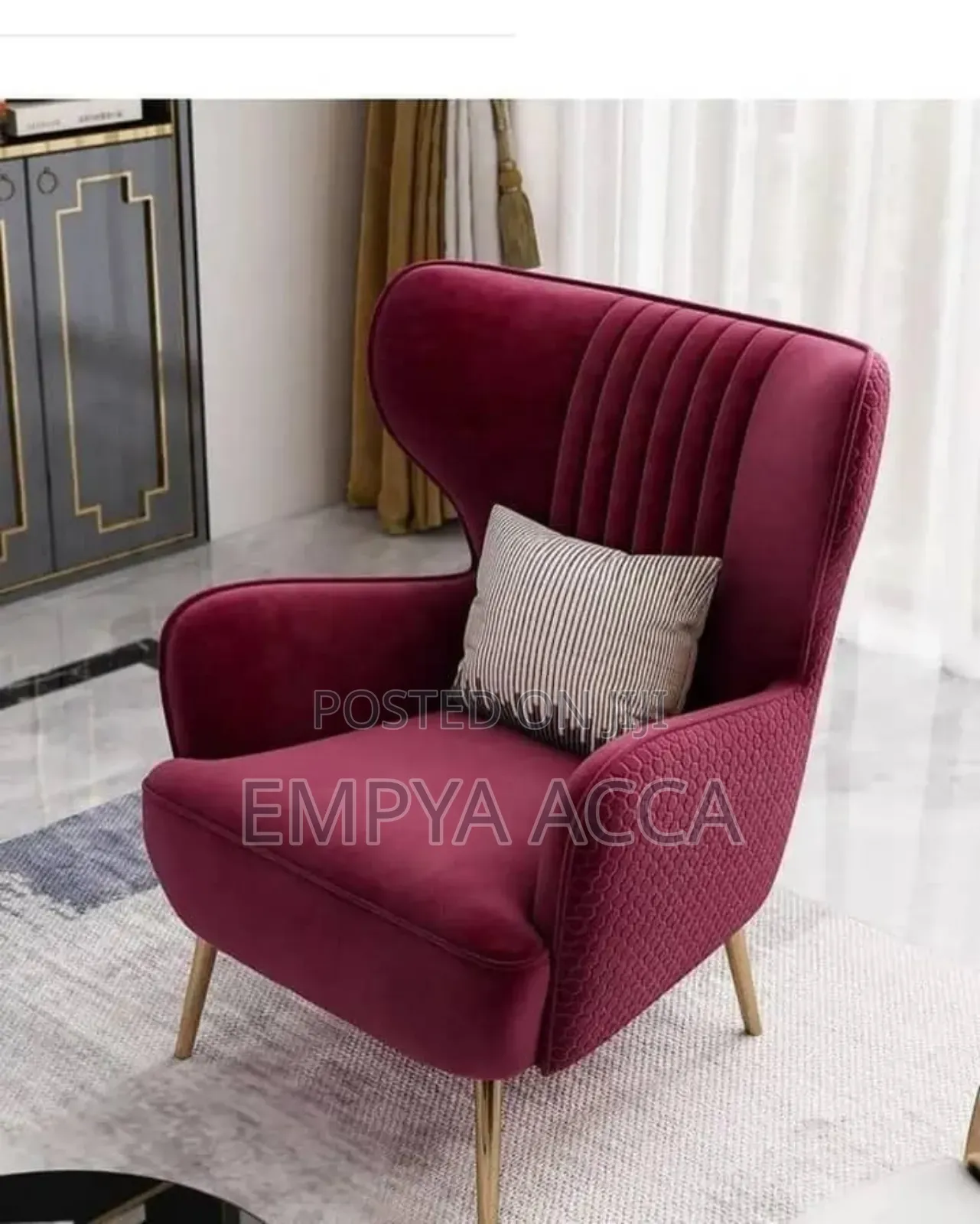 Cc Lasssy Sin Go Le Sofa Set