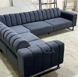 Line Sofa Set