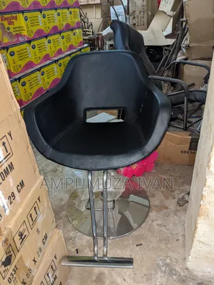 Styling Chair 2121