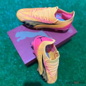 Mani Puma Ultra Ultimate CP FG/AG