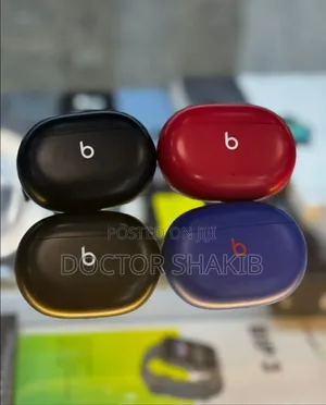 Unique Beats Studio Buds