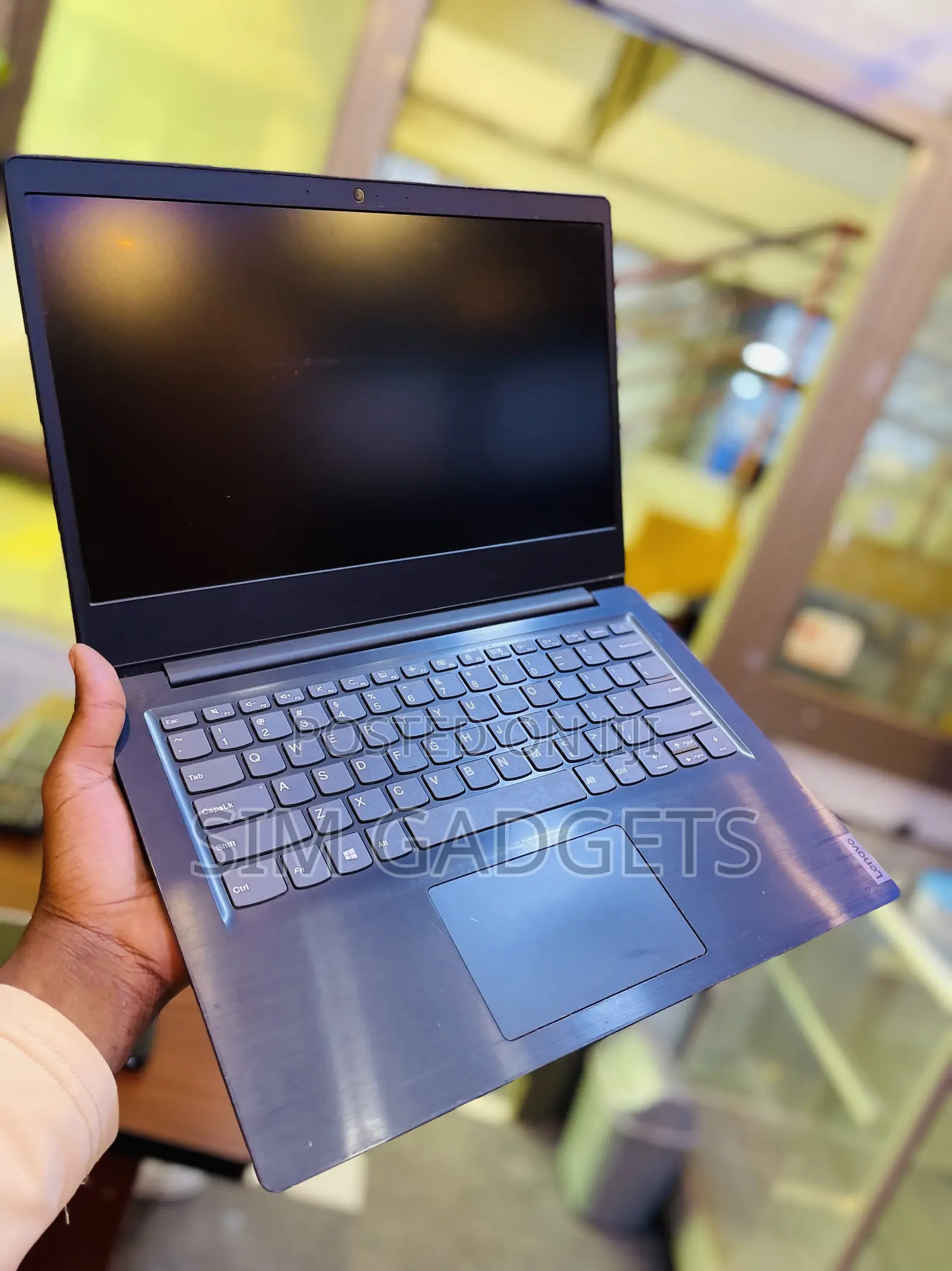 Laptop Lenovo 4GB Intel Celeron HDD 500GB