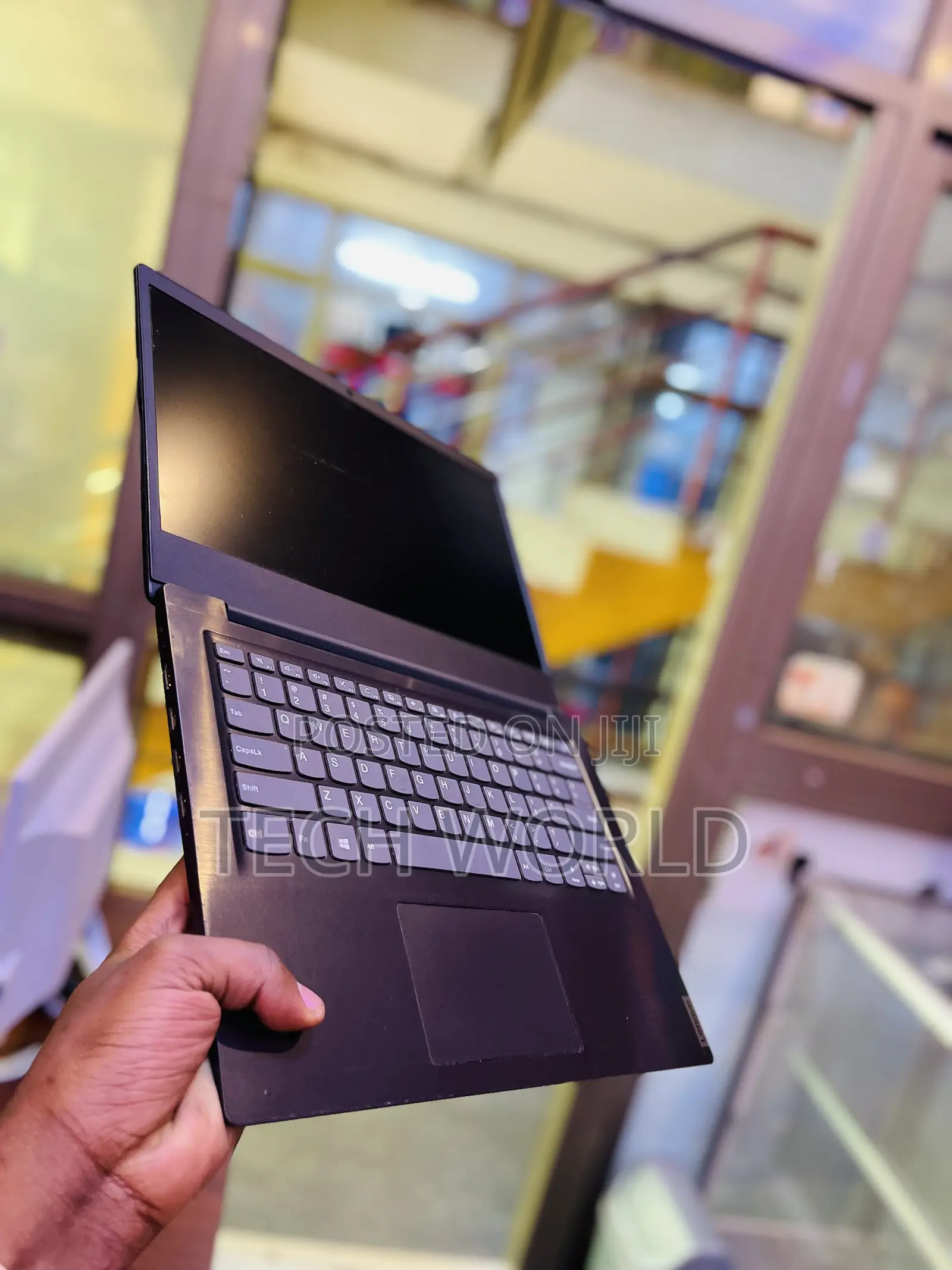 Laptop Lenovo 4GB Intel Celeron HDD 500GB