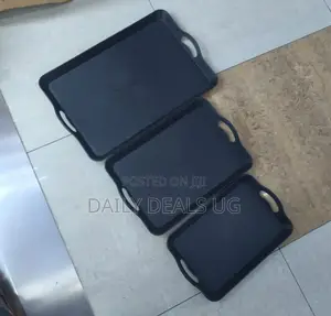 Plastic Serving Tray Set
