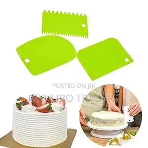 Cake Scrapper