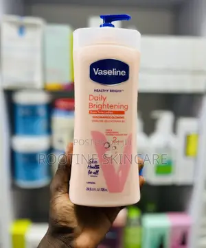 Vaseline Daily Brightening With Niacinamide Eventone Lotion