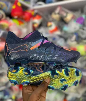 Puma Future 7 Ultimate Firm Ground/Ag Low Football Boots