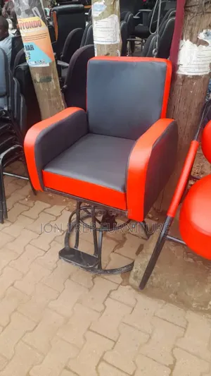 Saloon Chair