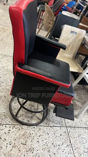 Saloon Chair