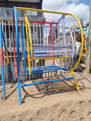 Round Swing