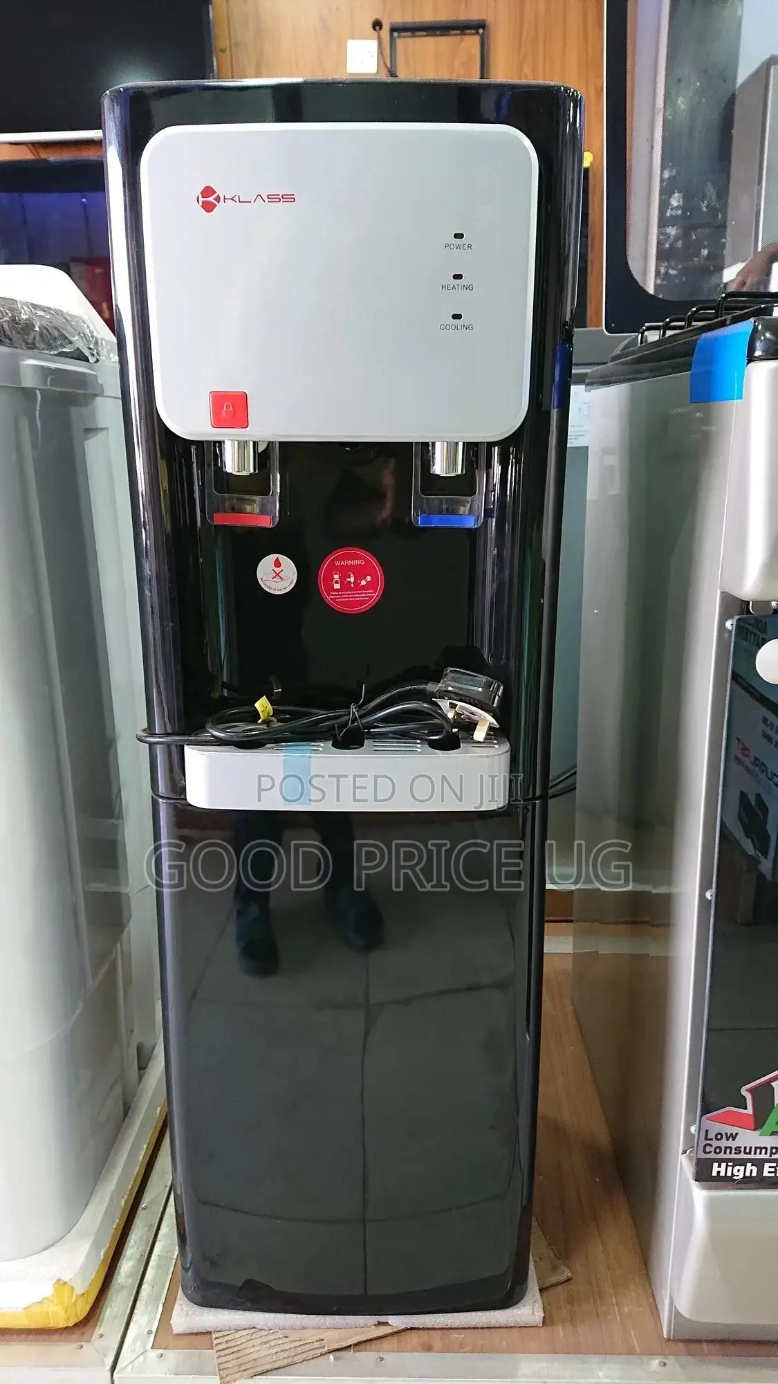 KLASS Water Dispenser