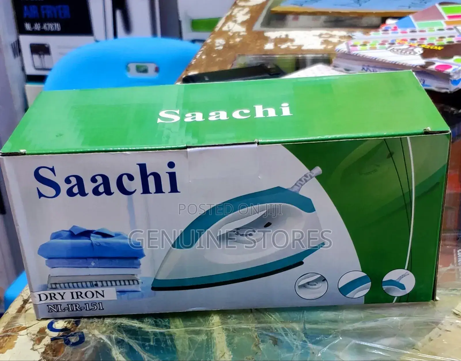 Saachi Dry Iron
