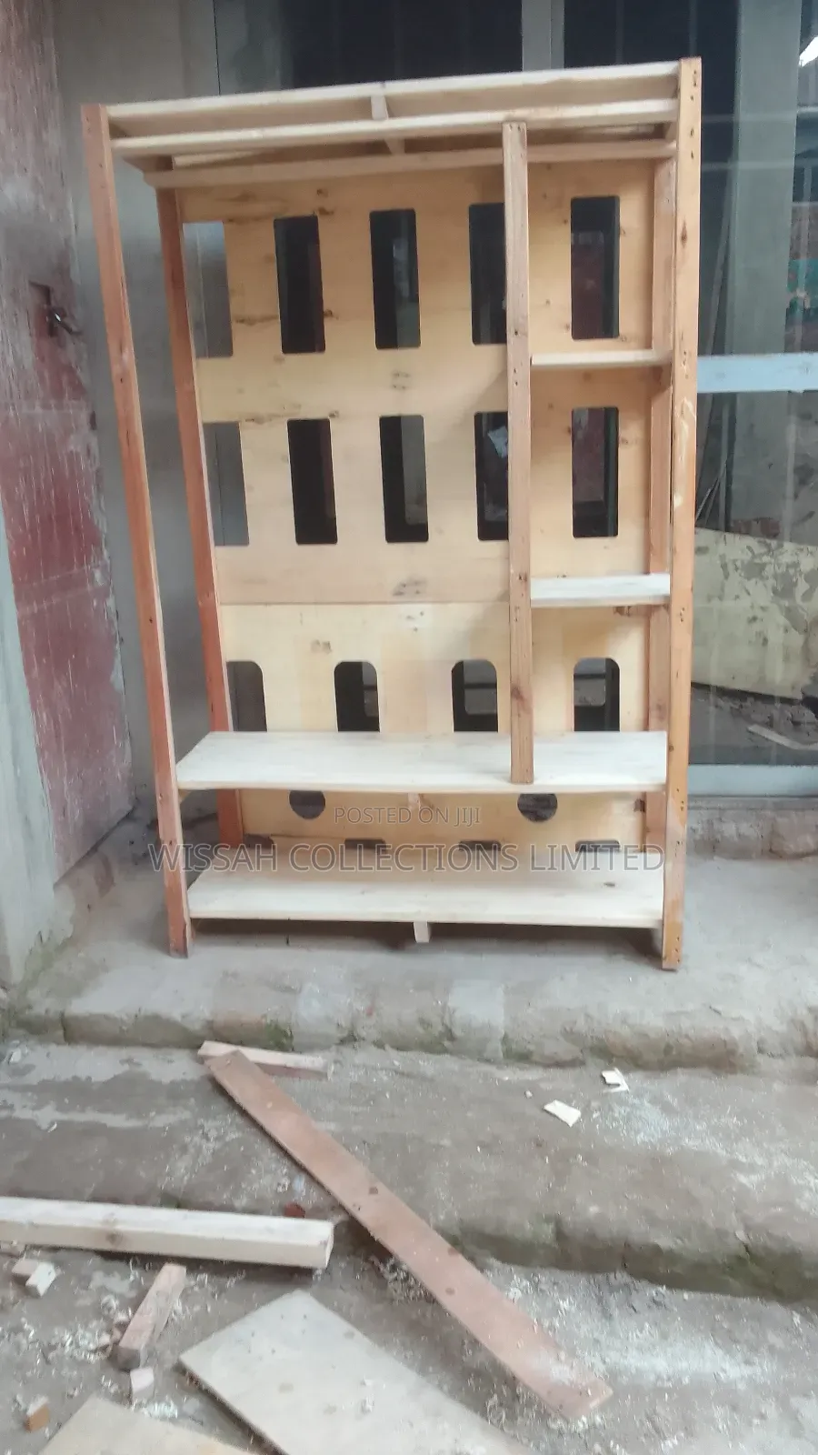 Wooden Pallet Closet