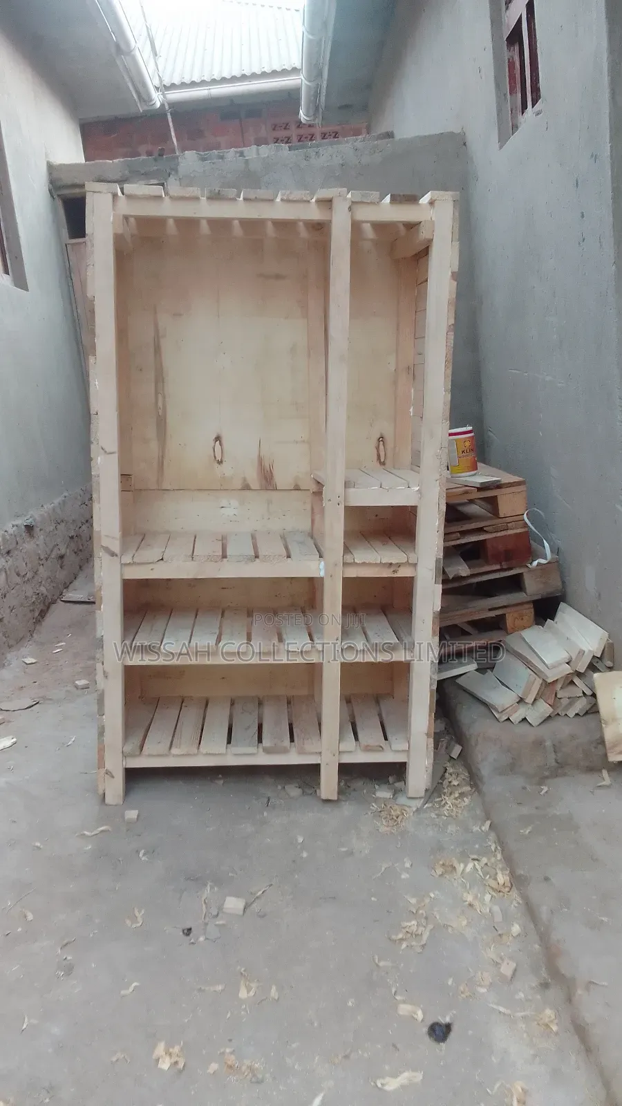 Wooden Pallet Closet