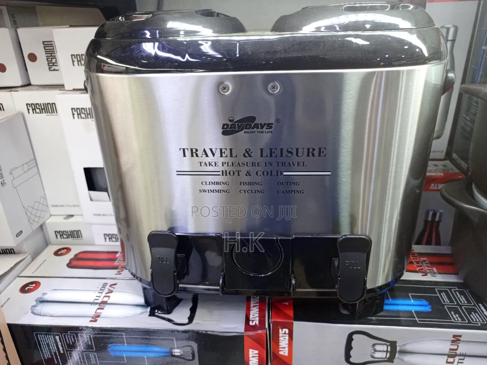 Daydays Brand Insulated Water Jug With Two Taps