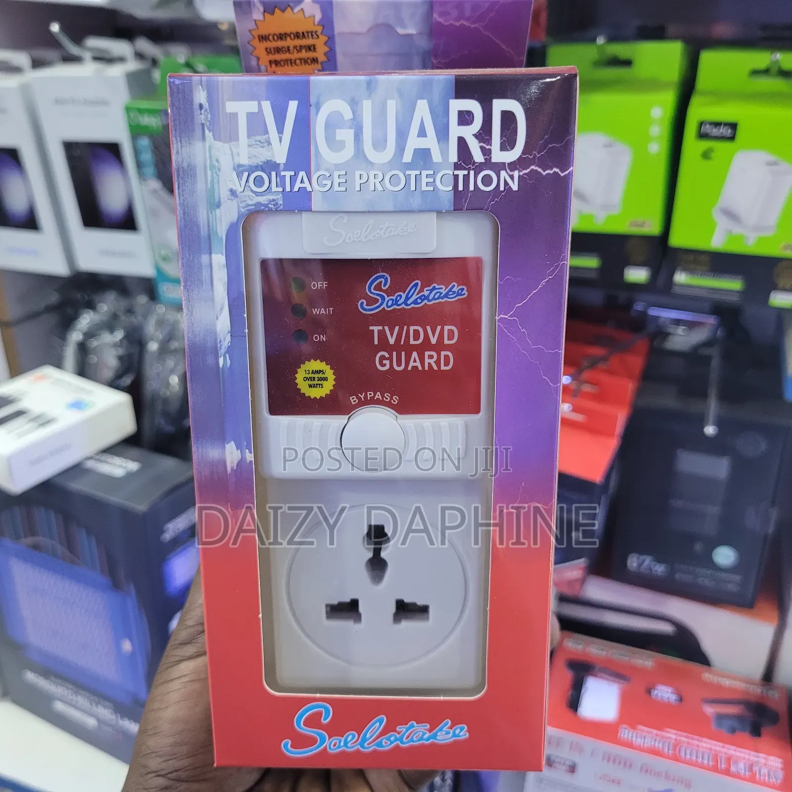 13amps Voltage Protector/ TV Voltage Regulation/Tv Guard