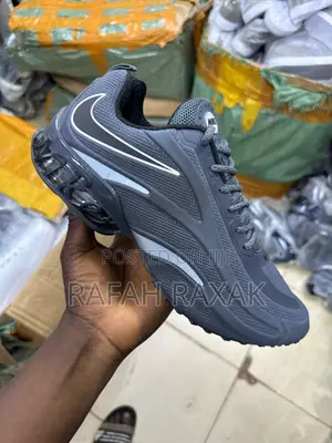 Original Grey Nike Air Max Ultra 2 Casual Sneakers