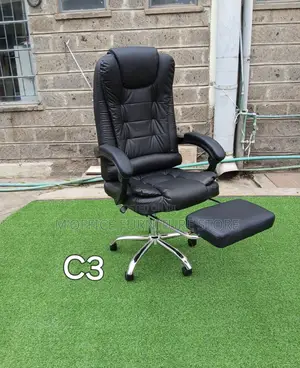 Executive Leather Chair With Leg Rest