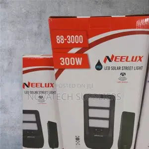 300W Durable Solar Street Lights/ Lithium Batteries Inbuilt