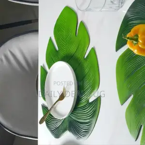 Leaf Shaped Silicone Table Mat