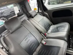 Toyota Sienta 1.5 AWD 2008 Silver