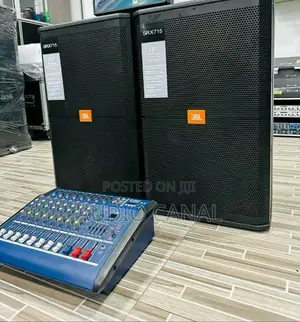A Pair of 15” JBL Mid Range Top With Mixer