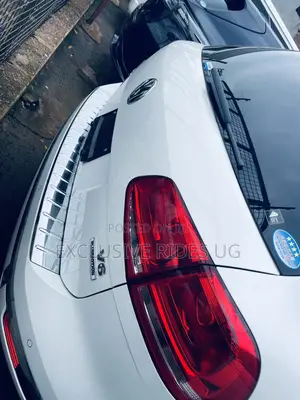 Volkswagen Touareg 2017 White