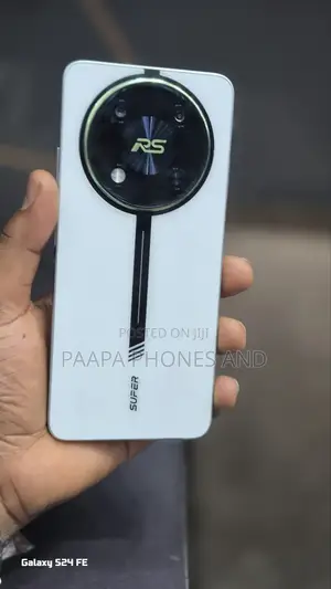 Itel RS4 256 GB