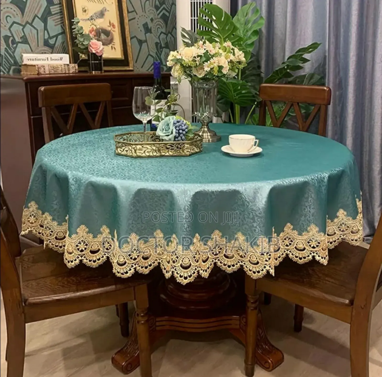 Unique 8 Seater Round Leather Tablecloth