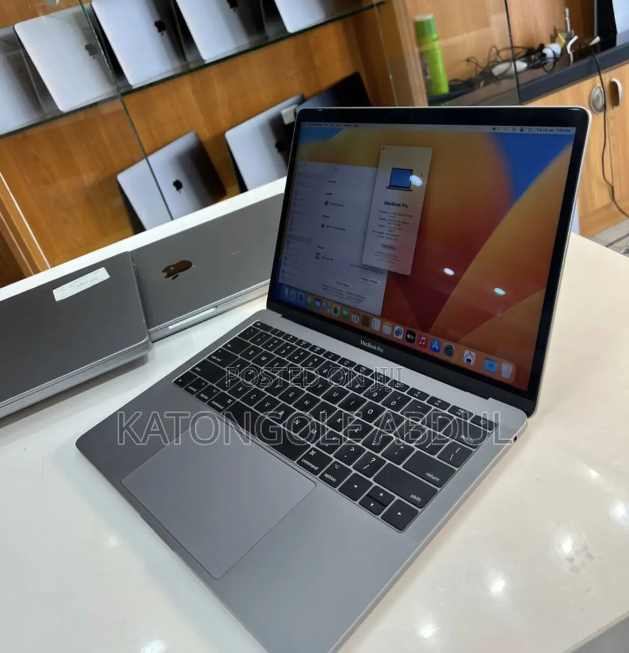 New Laptop Apple MacBook 2017 16GB Intel Core I7 SSD 256GB