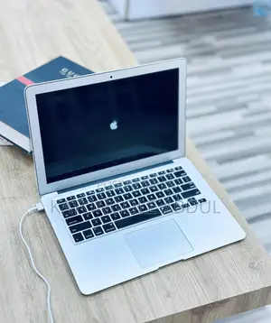 New Laptop Apple MacBook Air 4GB Intel Core I5 SSD 256GB