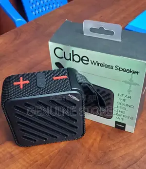 Moxom Portable Speaker