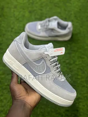 Nike Air Force 1 Low Athletic Club Light Smoke Grey Sneaker