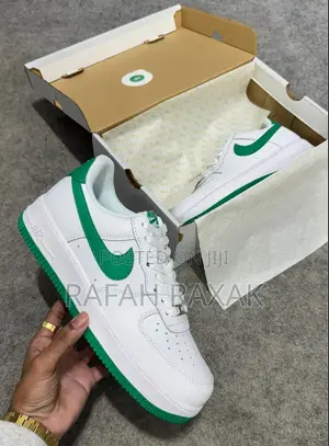 Original White/Green Nike Air Force 1 Low Sneaker