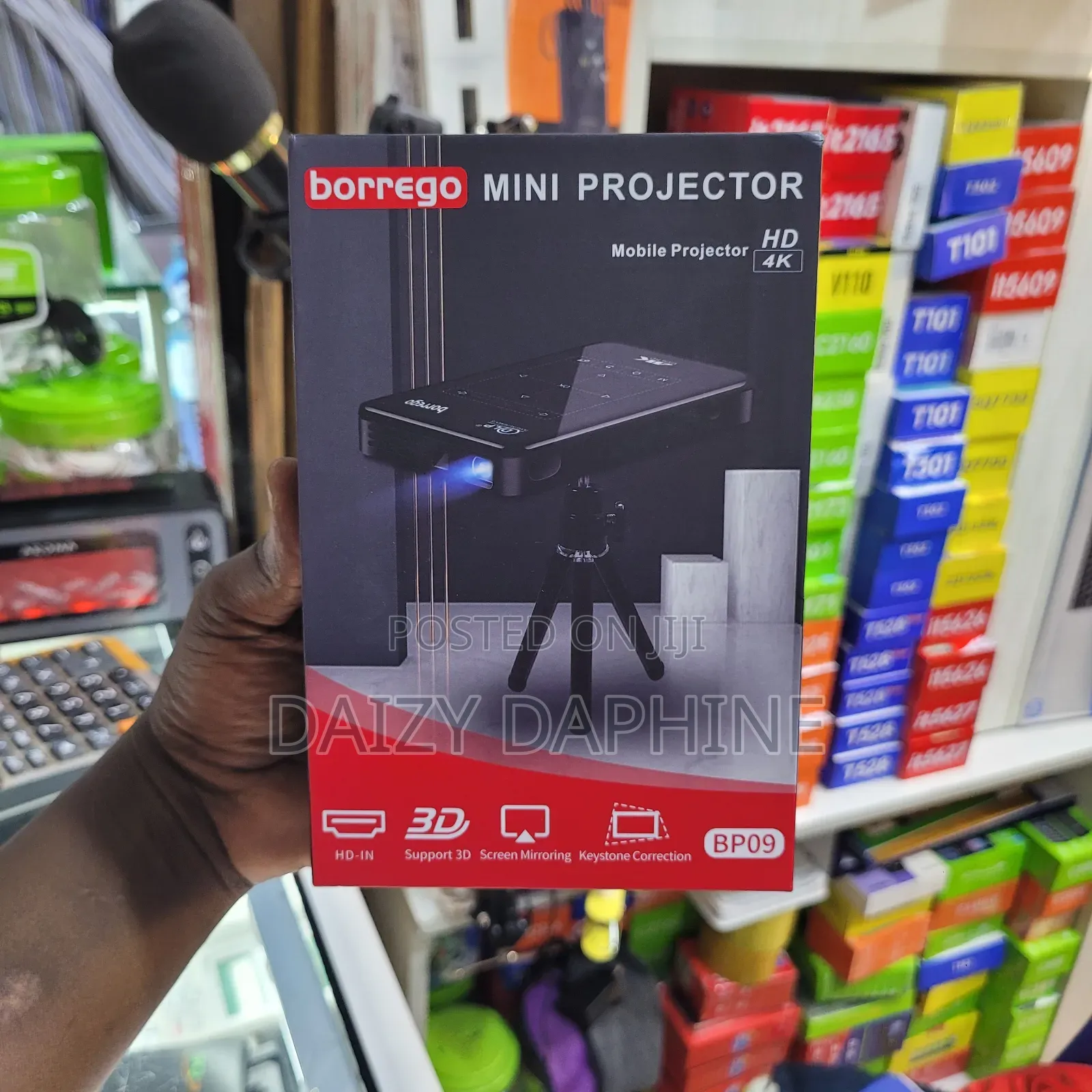 Borrego Mini Projector/Hd Portable, Rechargeable Projector