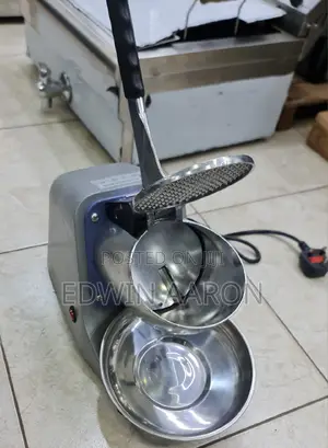 Electric Ice Crusher Machine