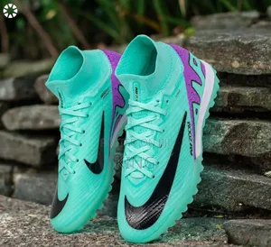 Vogue Nike Mercurial IX Turf Boots "Green"