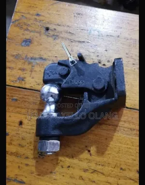 Tow Hooks Available in 2 Different Designs