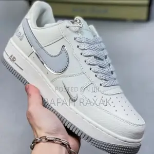Nike Air Force 1 Low 07 “Fresh” Off White/Silver Sneaker