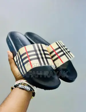 Original Classic Burberry Push in Sandals