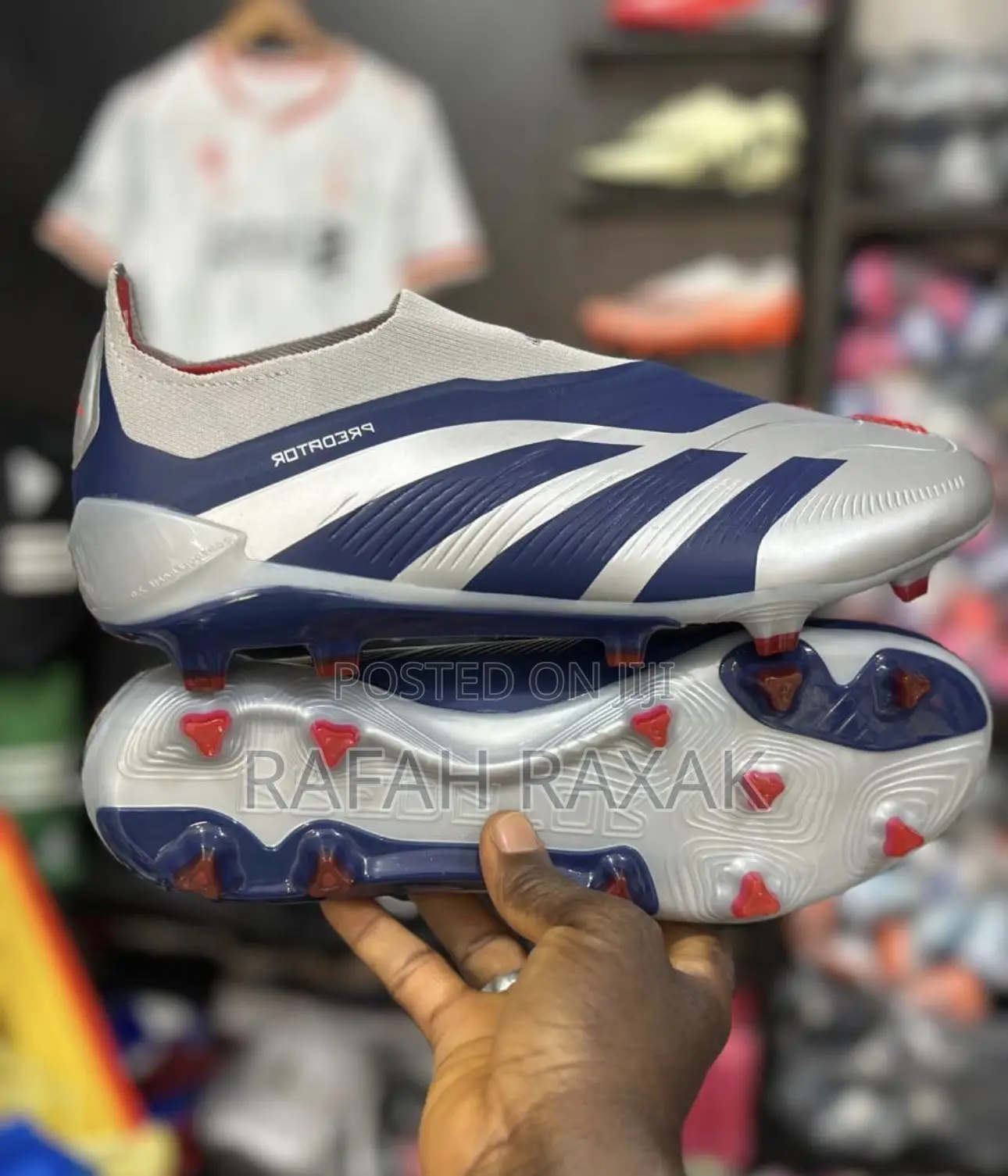 Adidas Predator Accuracy Elite Laceless FG Soccer Boots