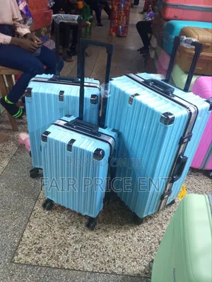 VIP Plastic Aluminium Suitcase. Fullset.( Blue)
